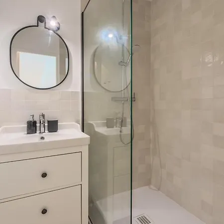 Nyaraló Maisonette 2 Avec Cour, Proche Tram